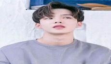 抖音有个歌曲叫前面的帅哥